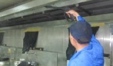 怎样清洗油烟机视频,视频教学，轻松告别油污困扰